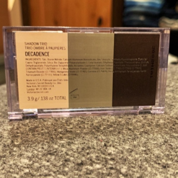 Victoria’s Secret Decadence Shadow Trio - Picture 8 of 8